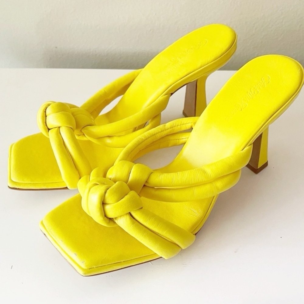 SAKS FITH AVENUE Colletion leather knot heels